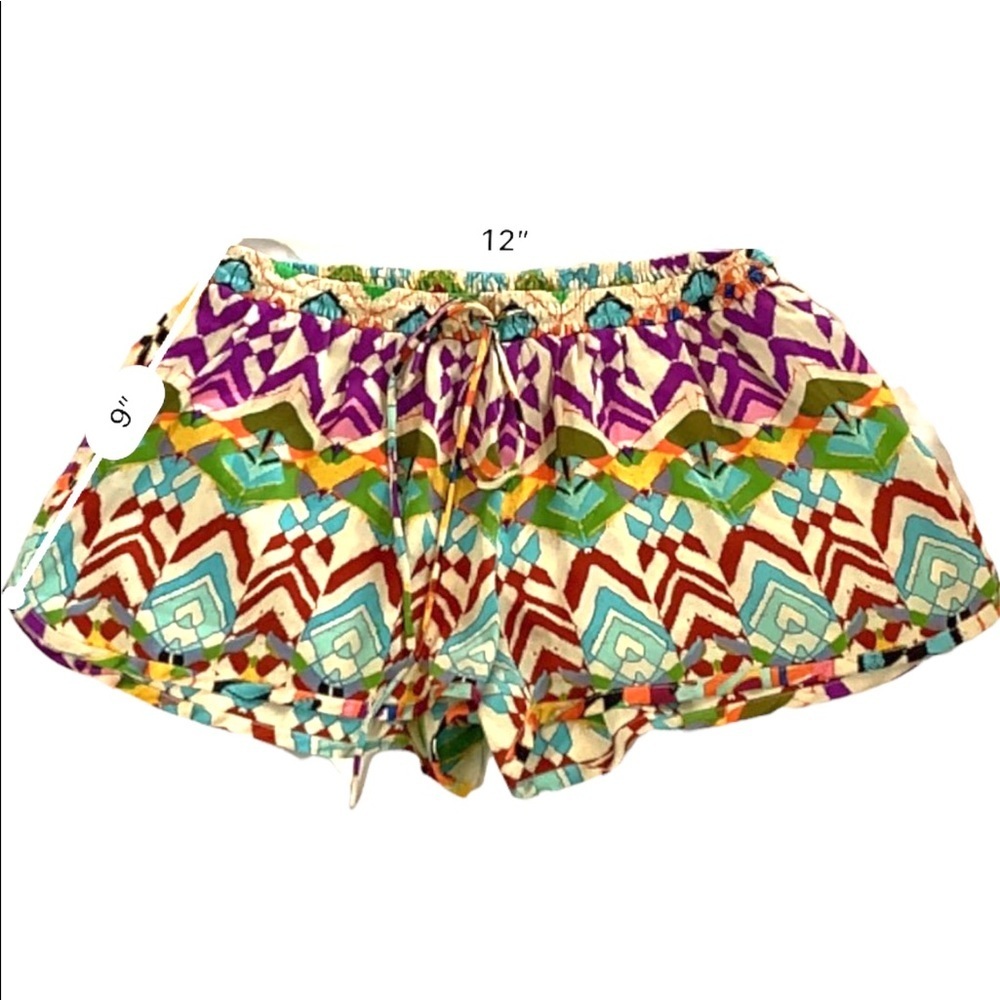 Millau muliti color drawstring shorts Size Small